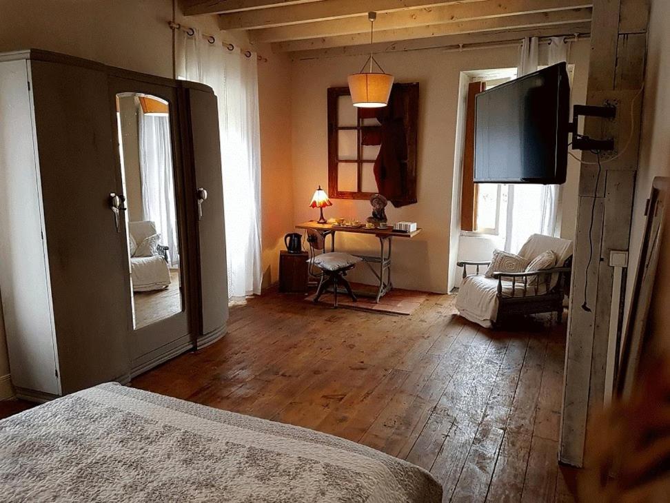 Chambres D'Hotes Chez Valerie Arette Bilik gambar